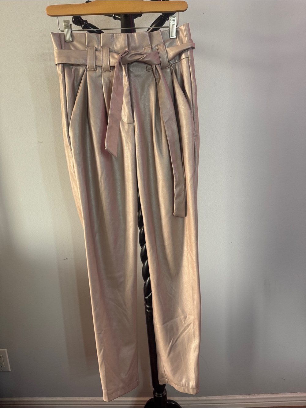 Forever 21 Metallic Blush Paperbag Waist Trousers